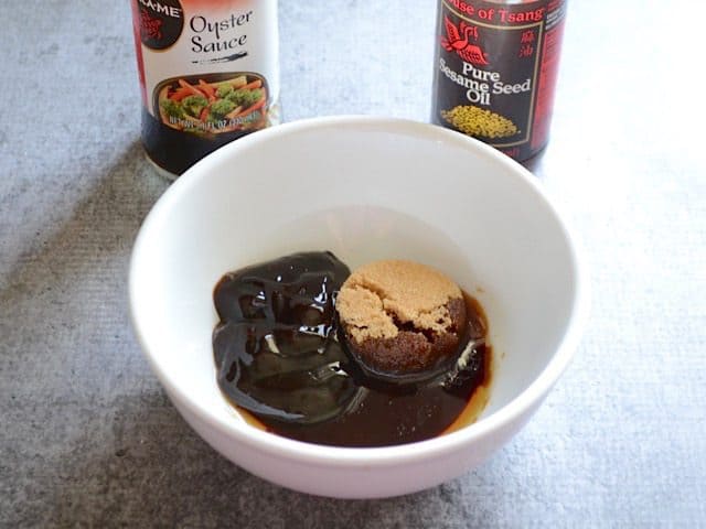 Mix Sauce ingredients in a bowl