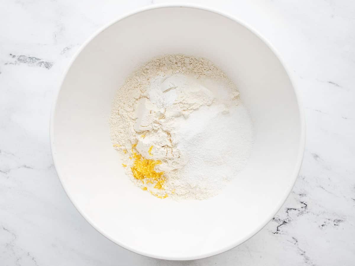 Scone dry ingredients in a bowl