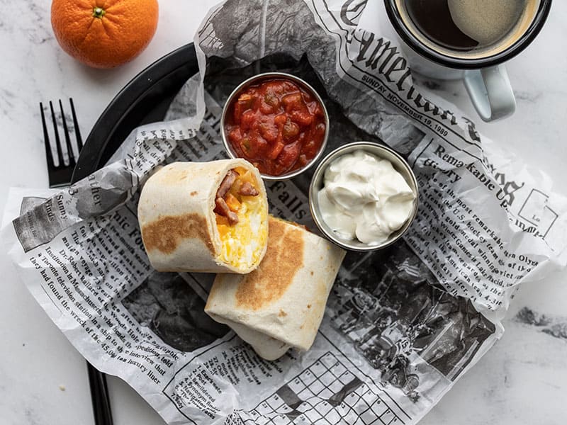 Easy Breakfast Burritos (freezer-friendly) - The Chunky Chef