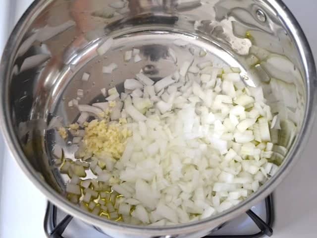 Onion and Garlic in pot 