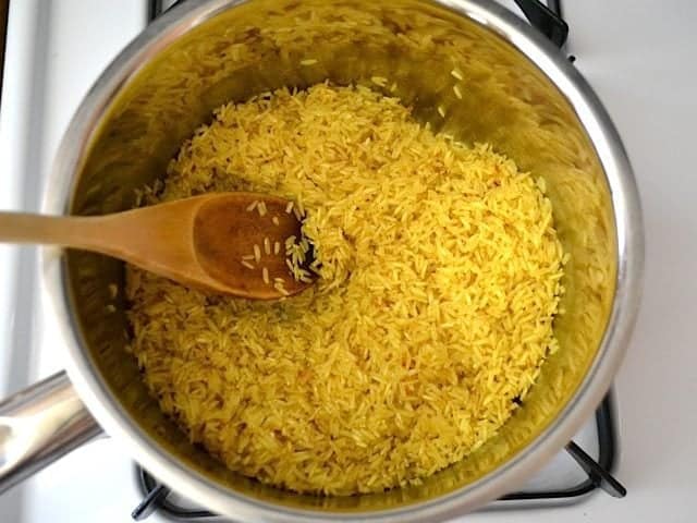 Dry Jasmine Rice added to pot 