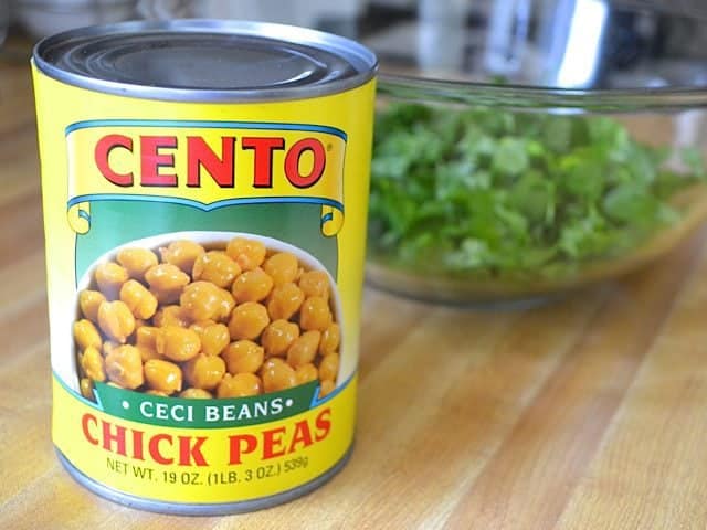 Can of chickpeas