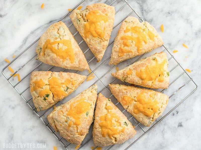 Baked scones on cooling rack 