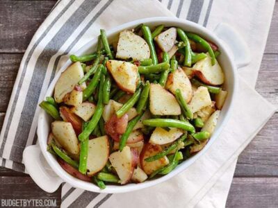 Skillet Potatoes and Green Beans - BudgetBytes.com