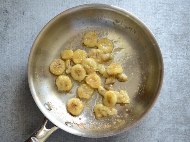 Caramelized Bananas in the skillet