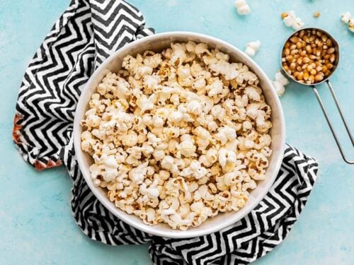 How to Make Stovetop Popcorn - House of Nash Eats