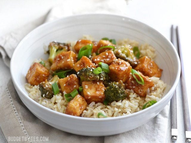 Front view of Pan Fried Sesame Tofu with Broccoli and Brown Rice. 