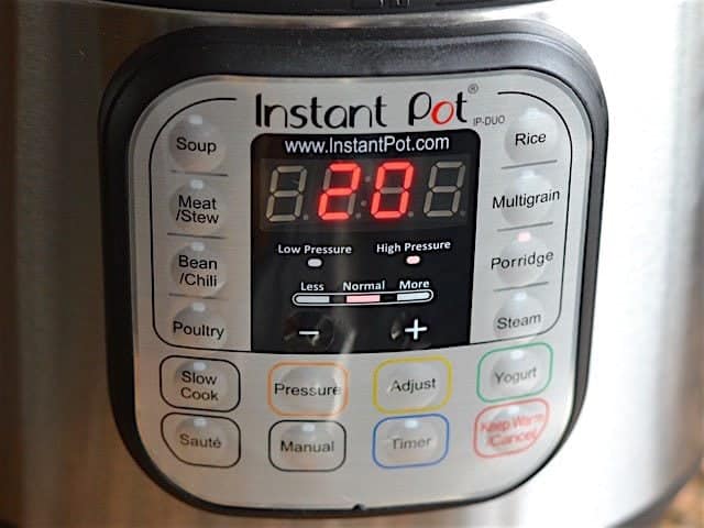 Instant Pot Porridge Setting, 20 minutes showing on the display