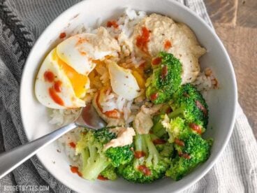 Hummus Breakfast Bowls are a medley of colors, flavors, and textures, and a great way to work vegetables into the most important meal of the day. BudgetBytes.com