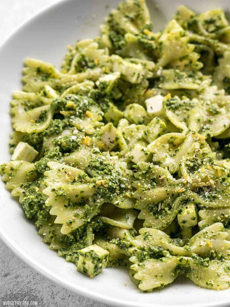 Close up of a bowl full of Kale Pesto pasta