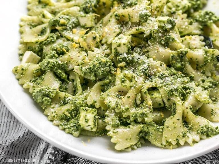 Kale Pesto Pasta Budget Bytes