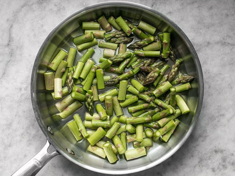 Asparagus in Skillet with water