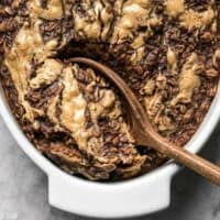 This Peanut Butter Brownie Baked Oatmeal is an indulgent-yet-healthy breakfast with rich chocolatey goodness and just a hint of sweetness. BudgetBytes.com