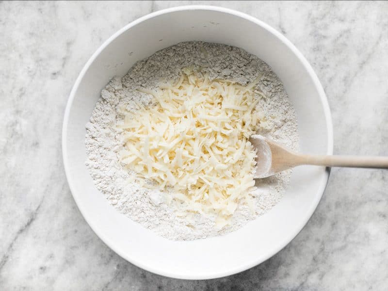 Add Mozzarella to dry ingredients