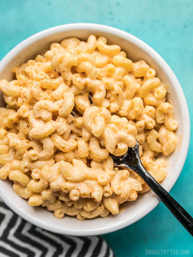 Close Up of Rich and Creamy Rice Cooker Mac and Cheese