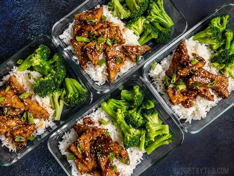 Sesame Tempeh Bowls in meal prep containers