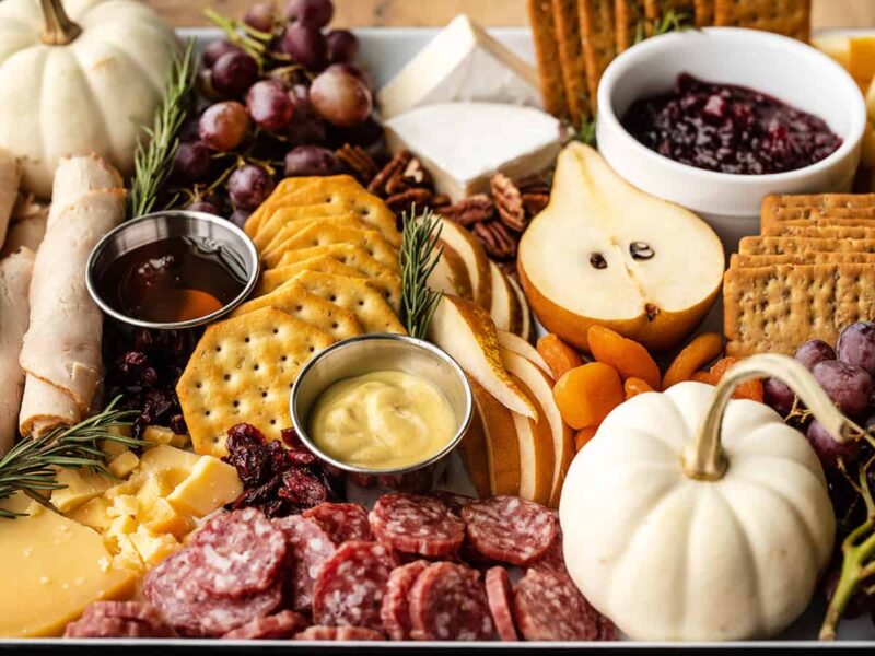 https://www.budgetbytes.com/wp-content/uploads/2020/11/Thanksgiving-Grazing-Board-close-800x600.jpg