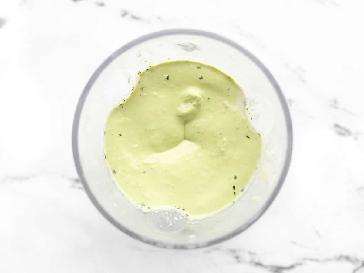 Avocado dressing in a blender