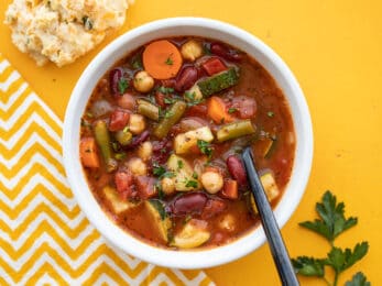 Easy Minestrone Soup - Budget Bytes
