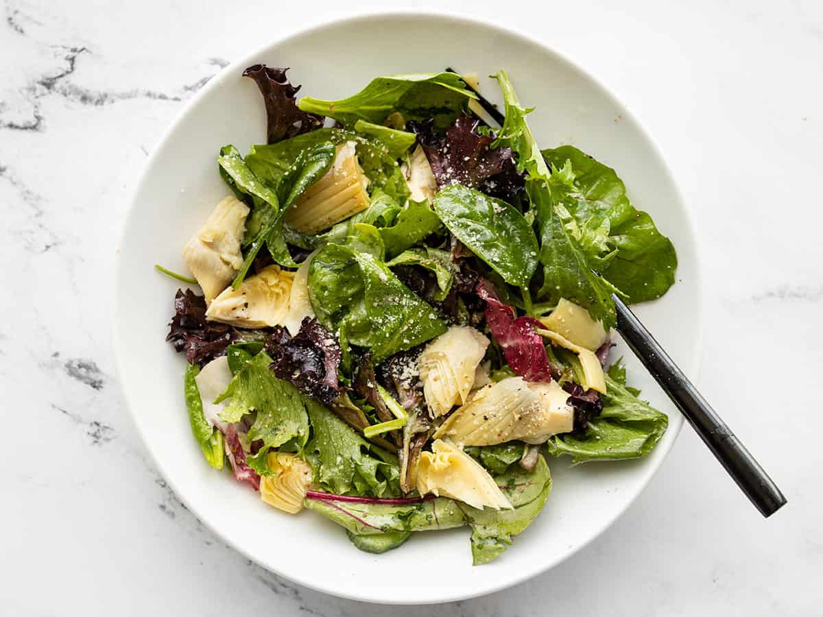 https://www.budgetbytes.com/wp-content/uploads/2021/05/Simple-Side-Salad-artichoke.jpg