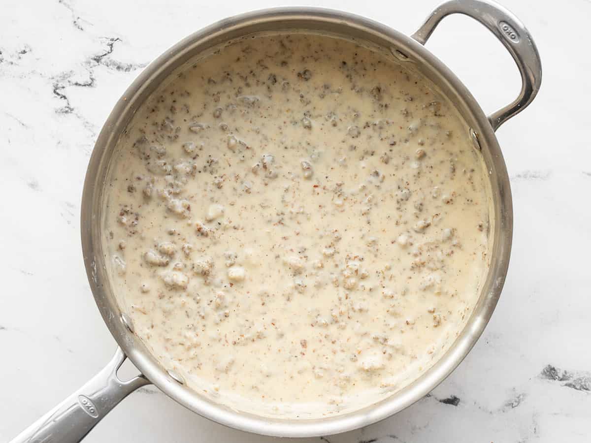 Finished sausage gravy in the skillet