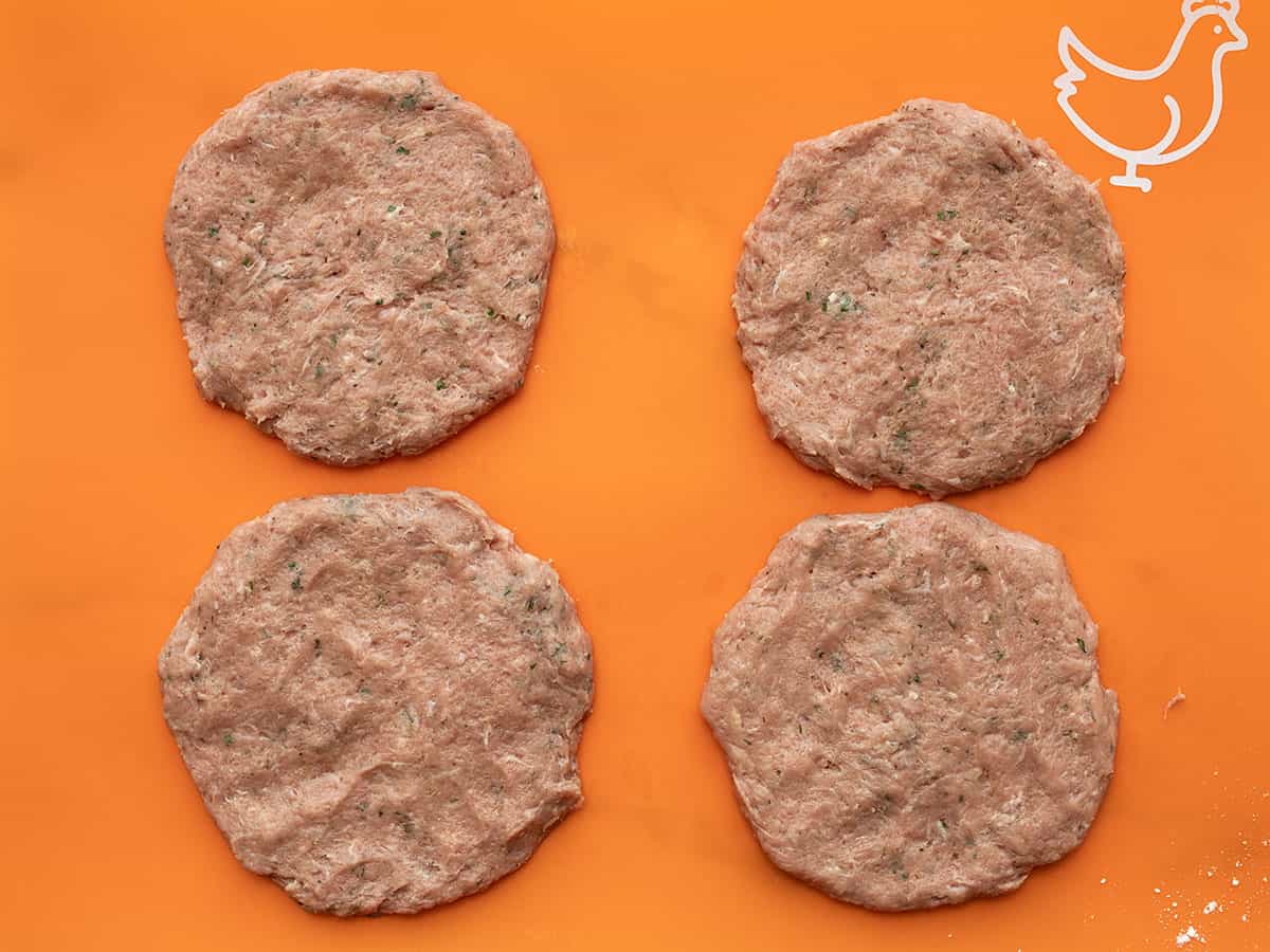 Shaped turkey burger patties