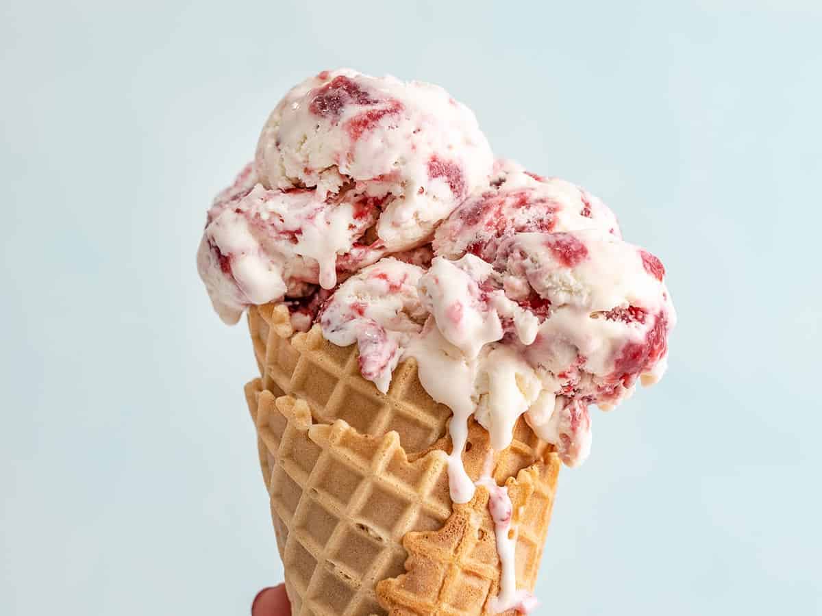 Homemade Strawberry Ice Cream ~ No Ice Cream Maker Needed! - The