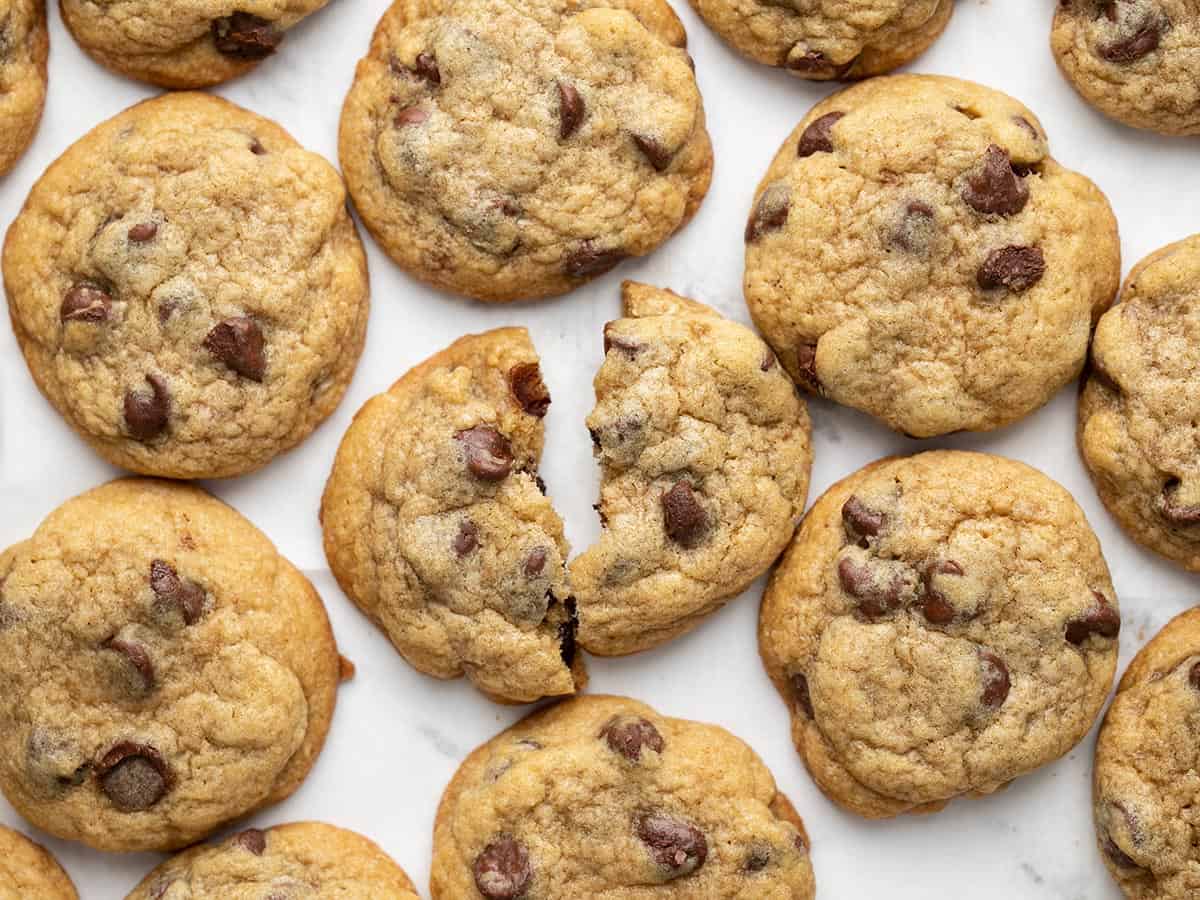 https://www.budgetbytes.com/wp-content/uploads/2022/12/Chocolate-Chip-Cookies-close-2.jpg