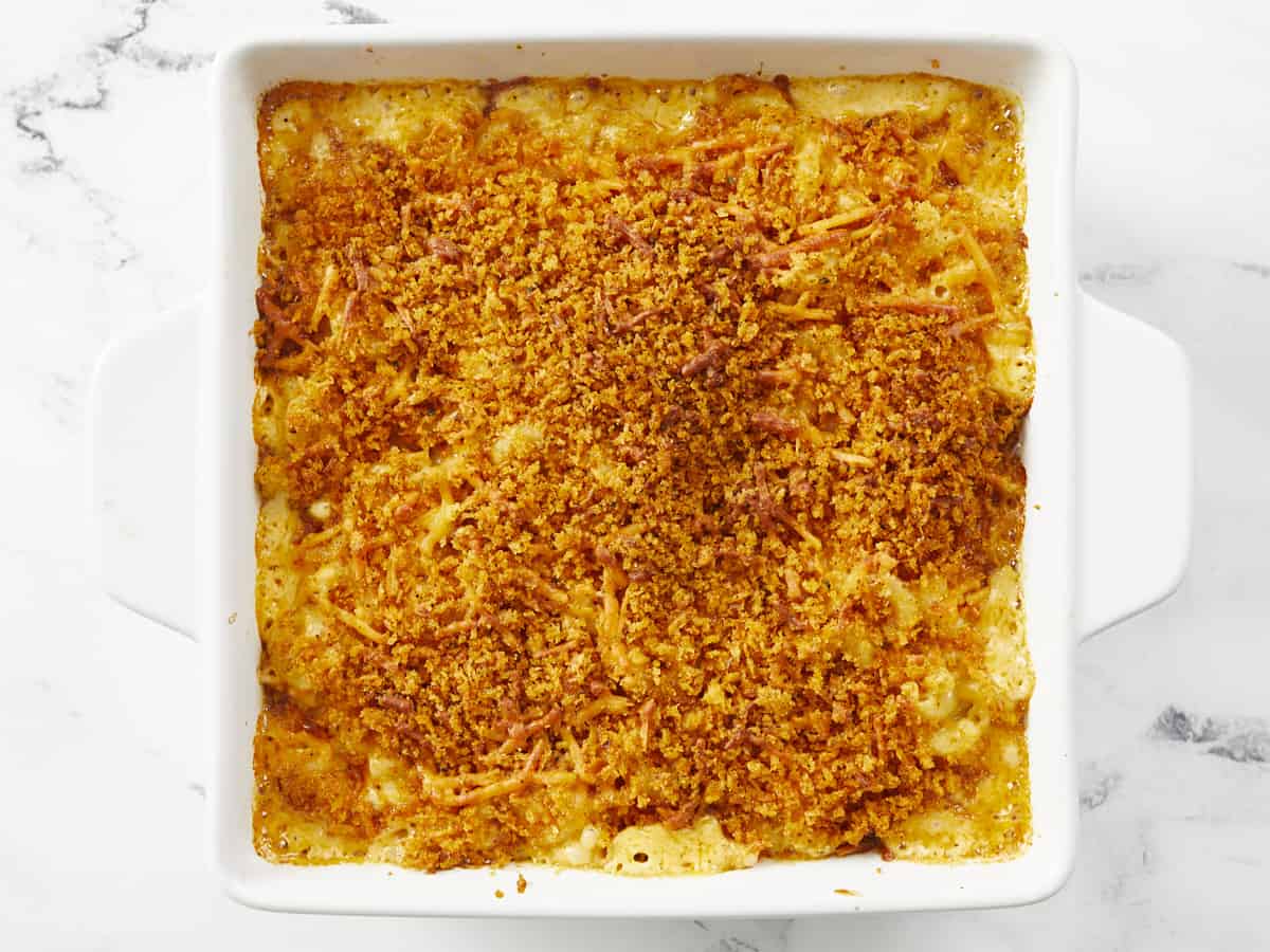 Baked macaroni and cheese in the casserole dish.