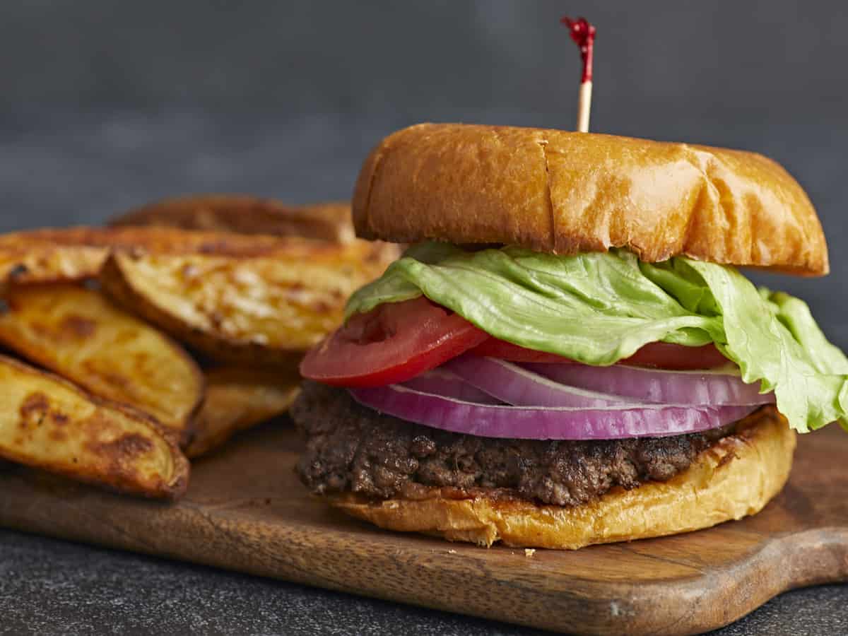 https://www.budgetbytes.com/wp-content/uploads/2023/05/Smash-Burger-plated.jpg