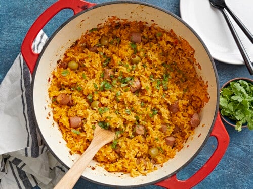 Chicken and Kielbasa Skillet (Sartén de Pollo y Kielbasa)