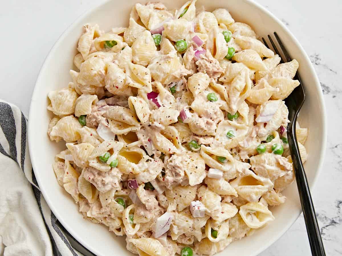 https://www.budgetbytes.com/wp-content/uploads/2023/07/tuna-pasta-salad-plated1.jpg