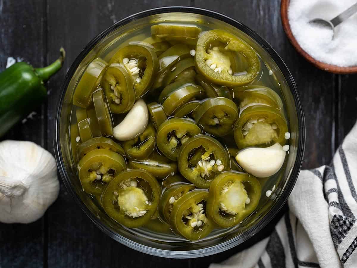 What Are Jalapeno Peppers? All About Their Delicious Uses