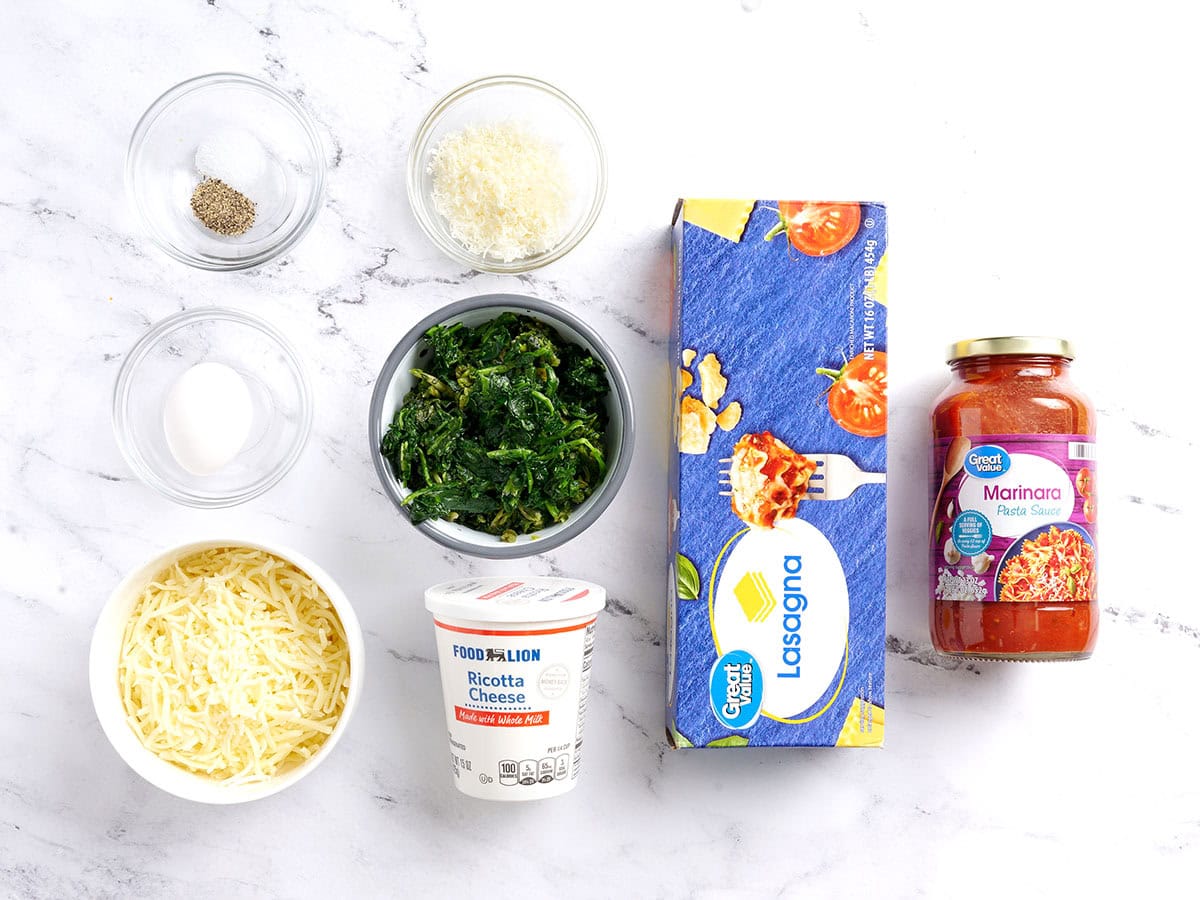 The ingredients to make lasagna roll ups.