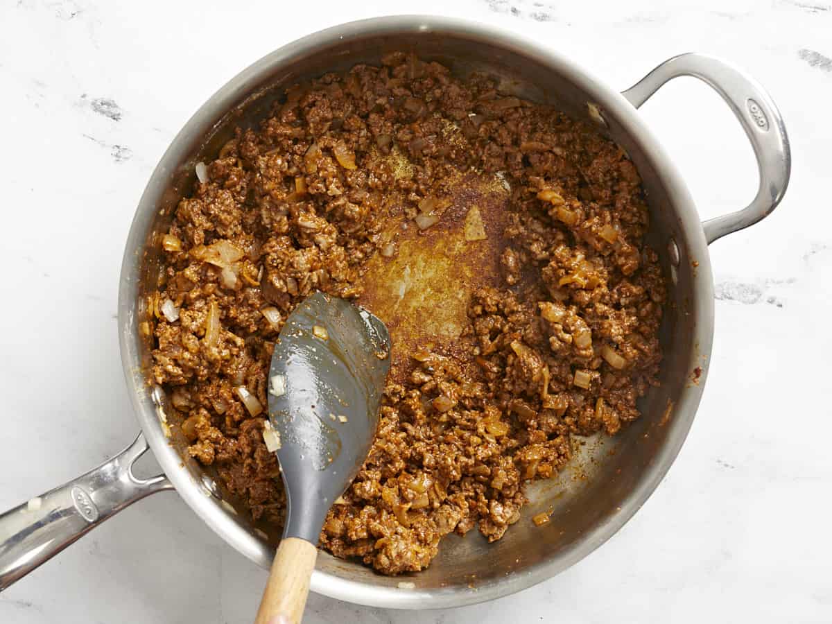 Flour and spices cooked into ground beef. 