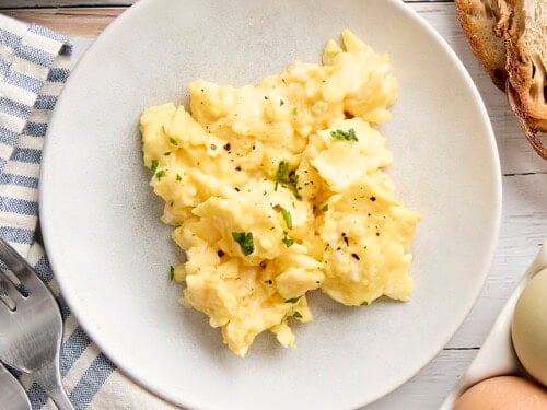 Scrambled-Eggs-Close-500x375.jpg