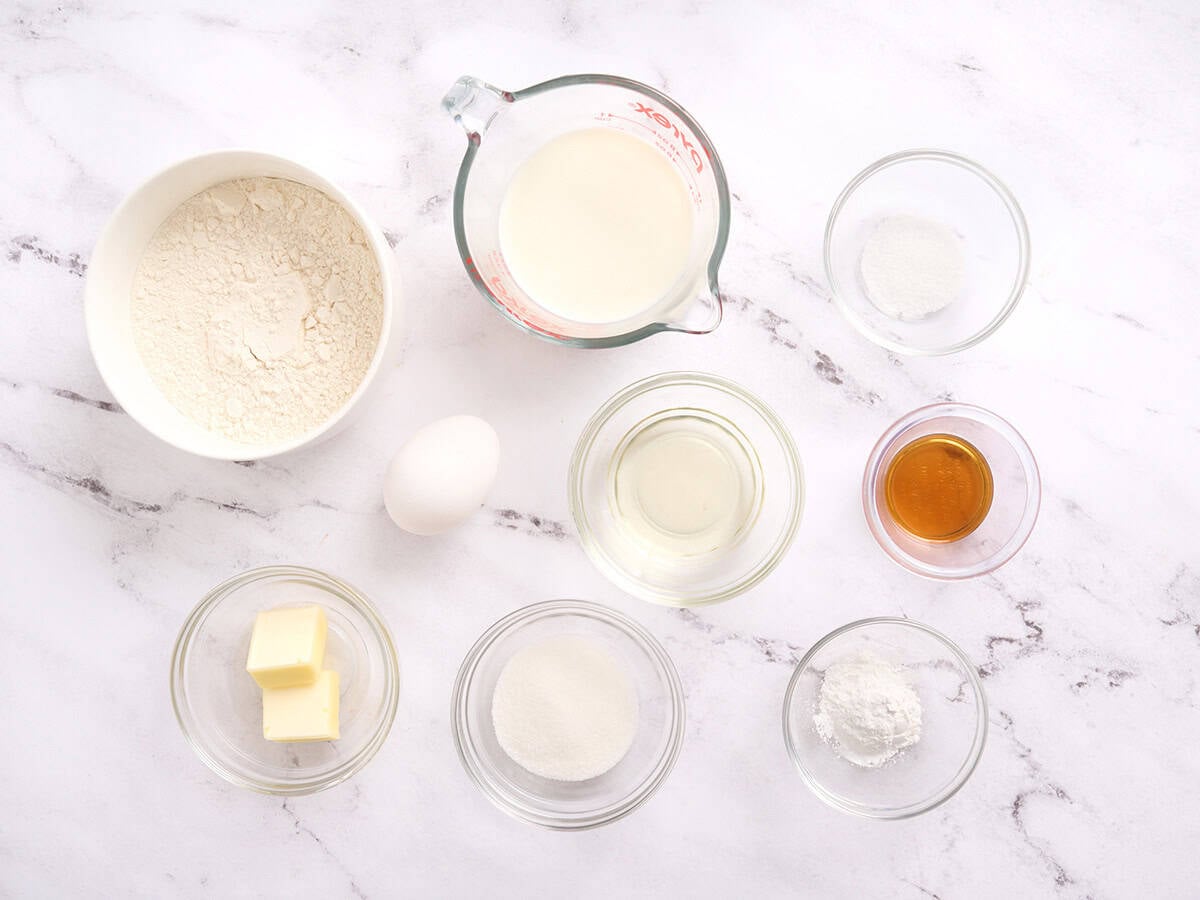 The ingredients to make homemade pancakes.