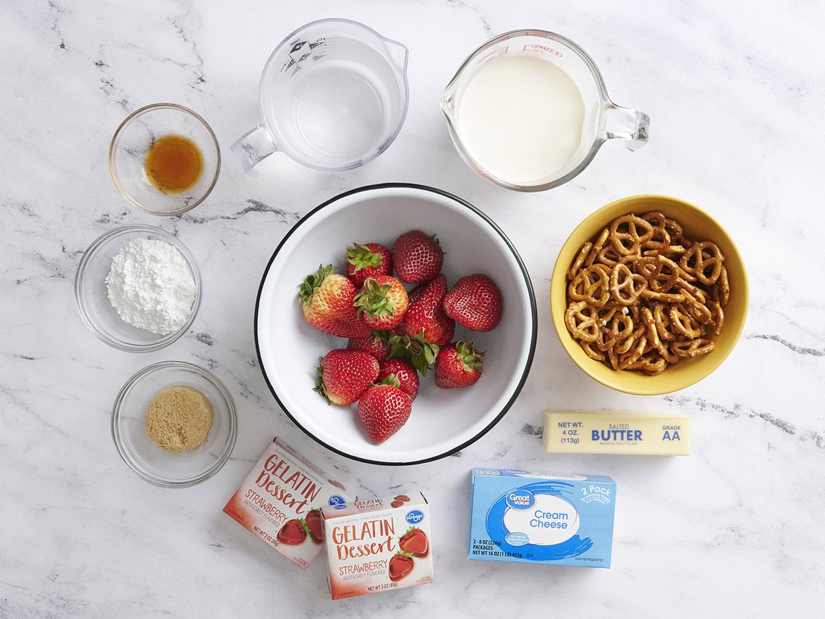The ingredients for pretzel salad.