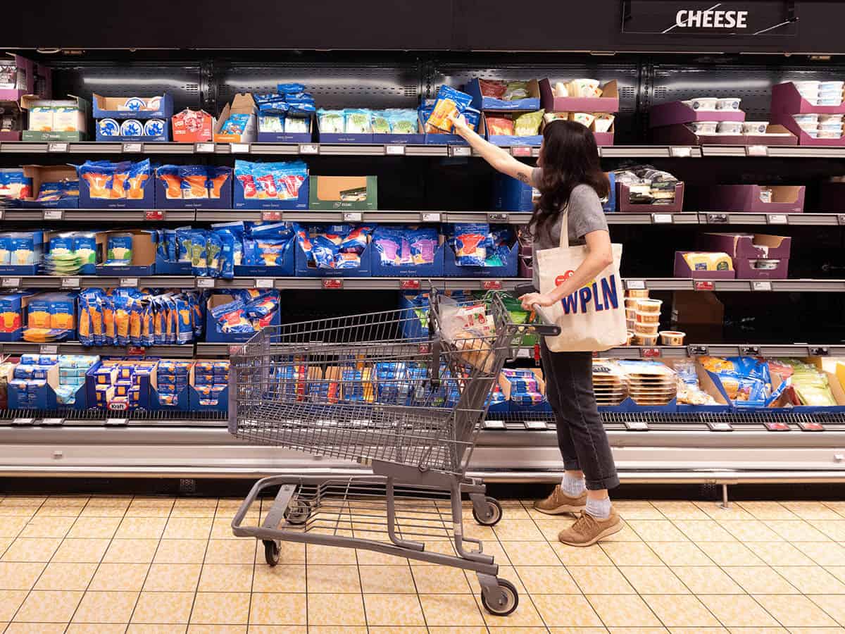 Budget Grocery Shopping Tips - Budget Bytes