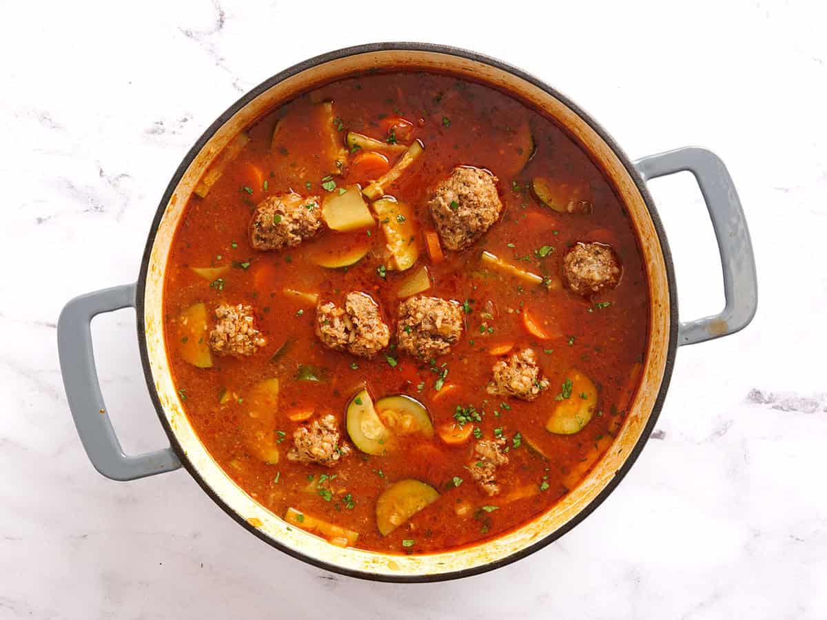 A finished pot of Mexican meatball soup (Albóndigas).