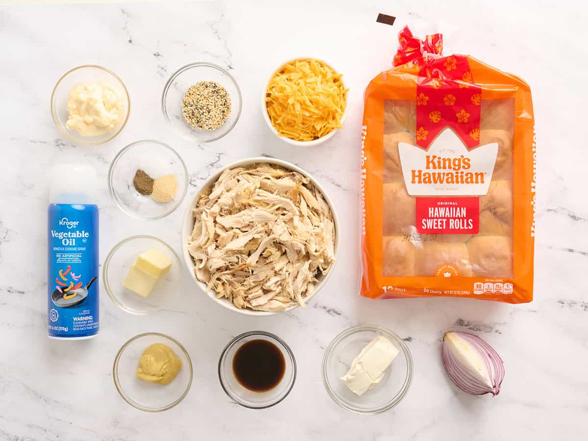 The ingredients to make chicken sliders.