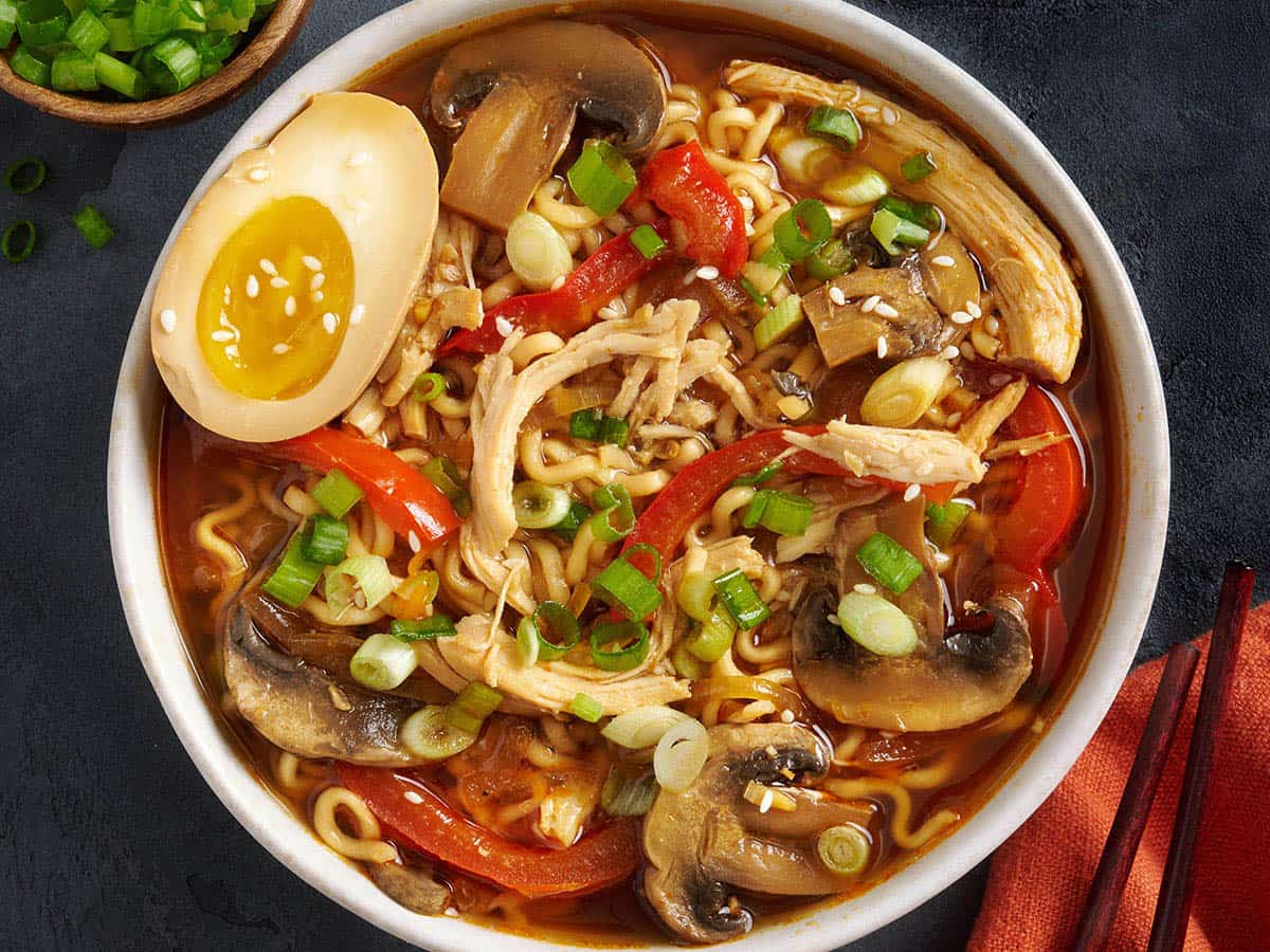 Slow Cooker Chicken and Vegetable Ramen